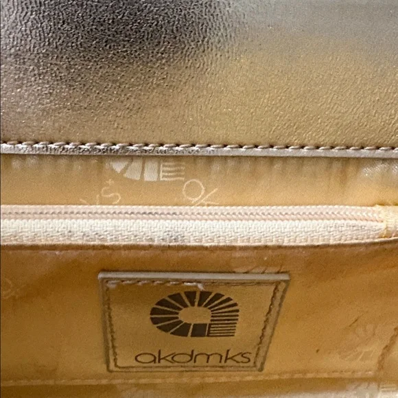 AKDMKS Gold Knuckle Clutch - Picture 10 of 11